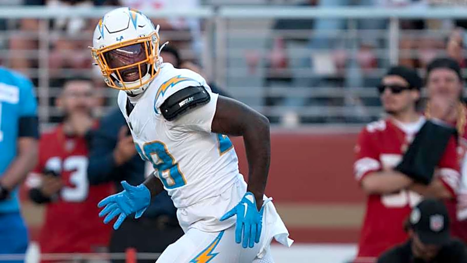 Chargers get great news at RB with roster move, just not with Omarion Hampton yet