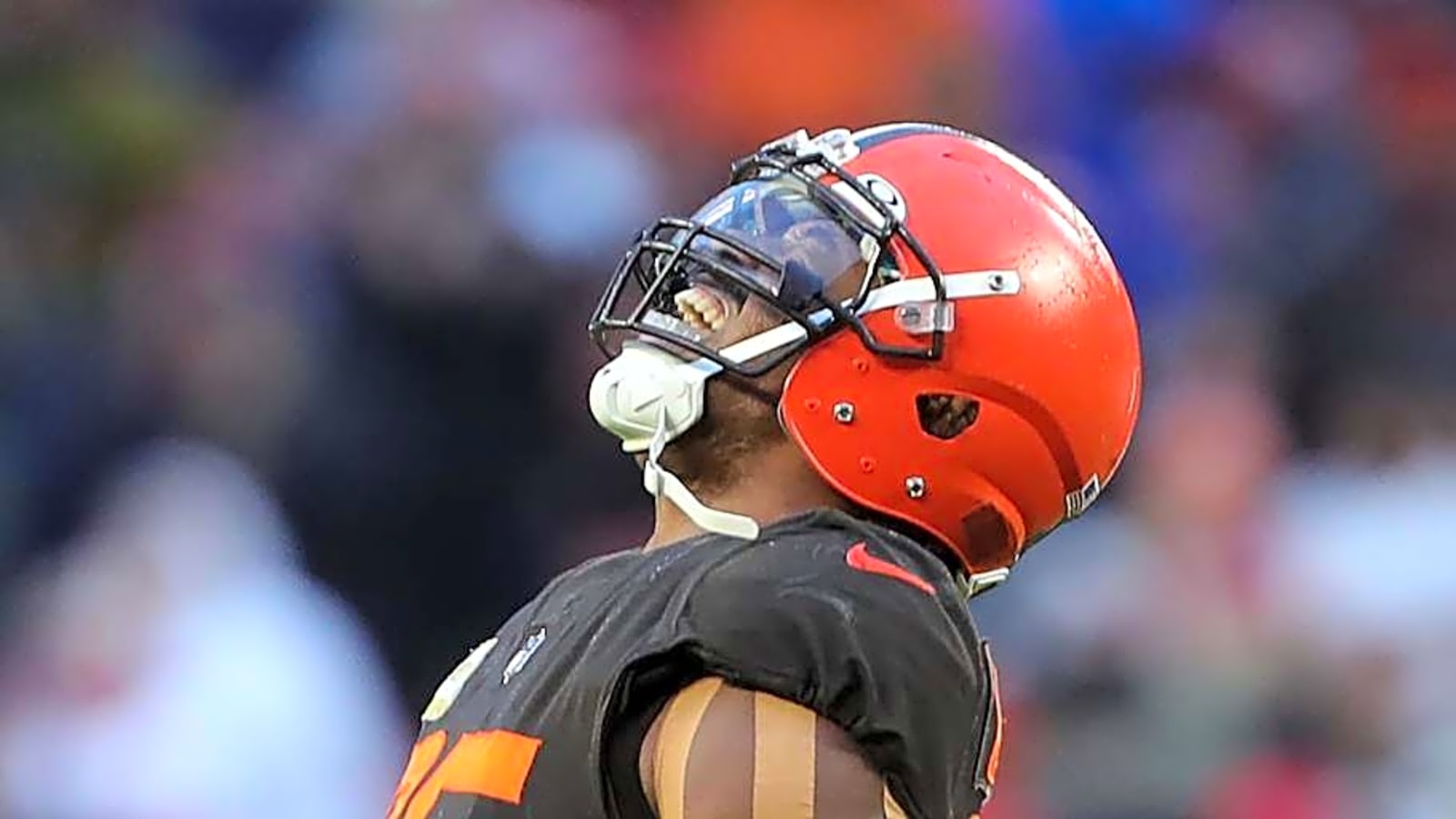 Butchered Vikings&#39; O-line gave Browns superstar his worst game in years