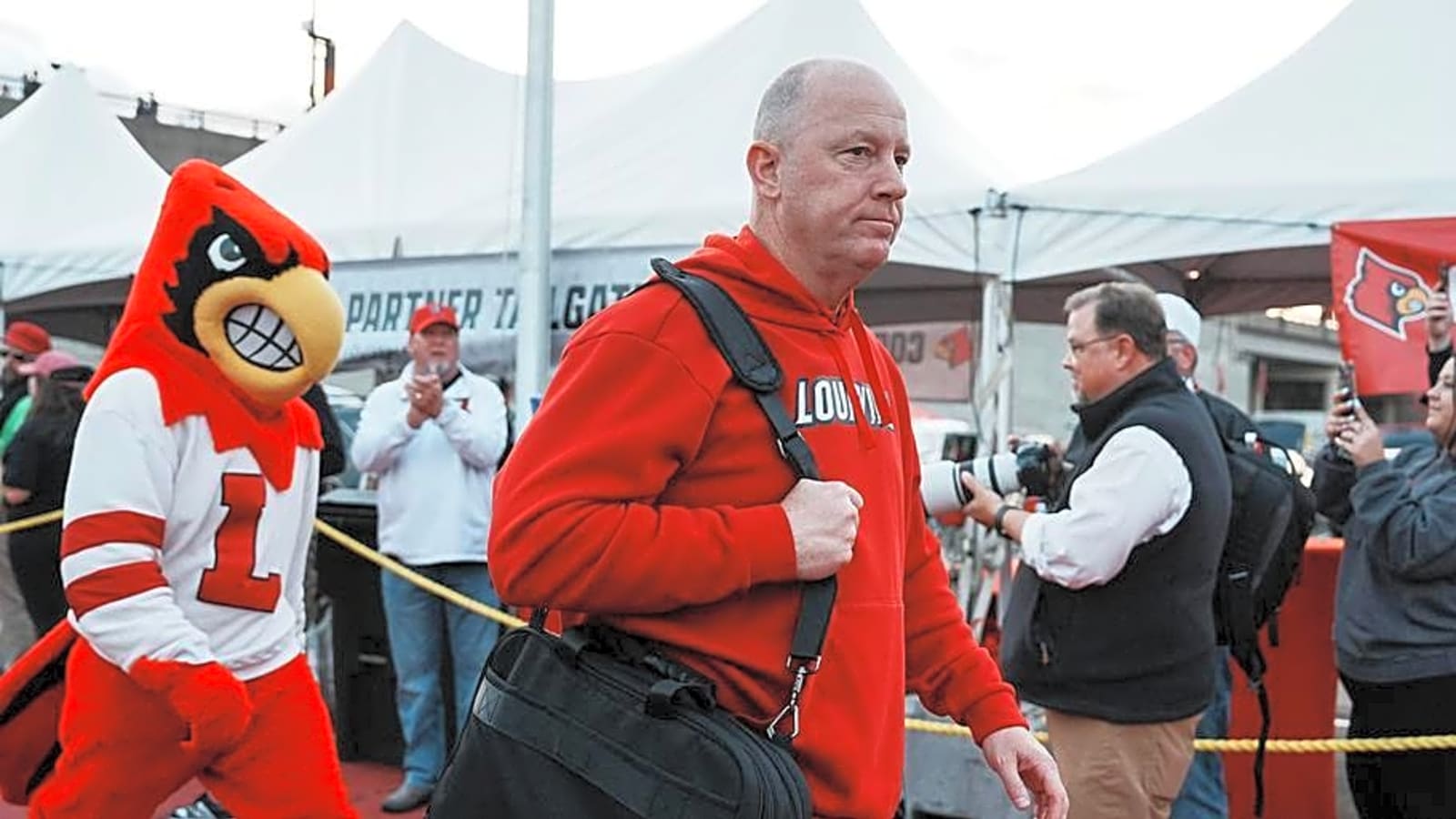 Watch: Jeff Brohm, Louisville Players Give Summer Breakdown