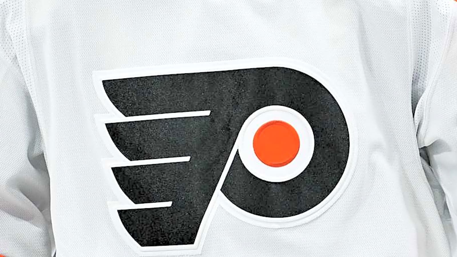 New Forward Pushing for Flyers’ Opening Night Roster