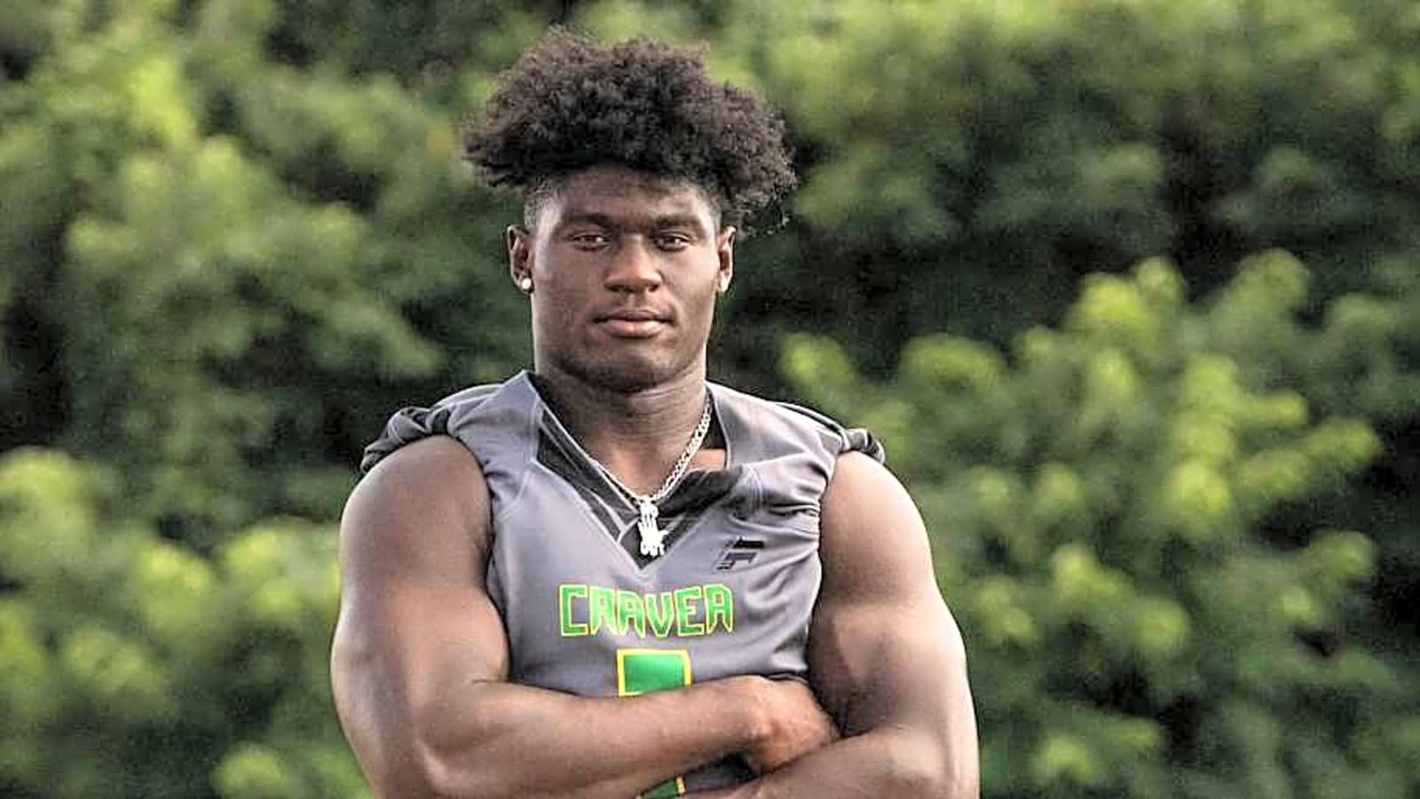 Three major college football programs battling for former 5-star recruit