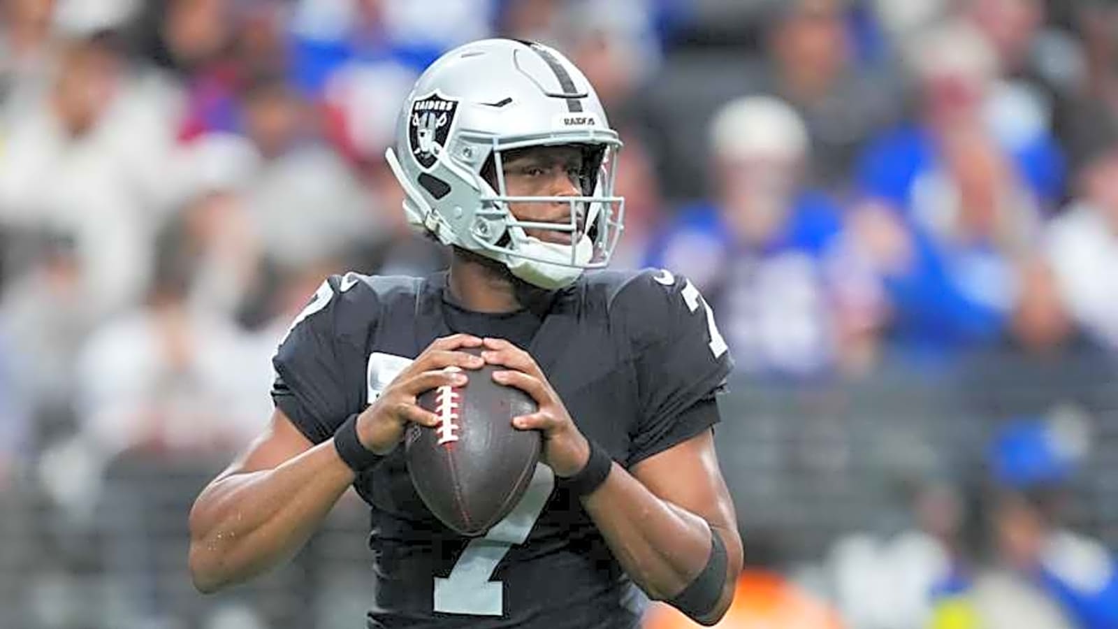 Geno Smith Can Still Bring Raiders Value This Offseason