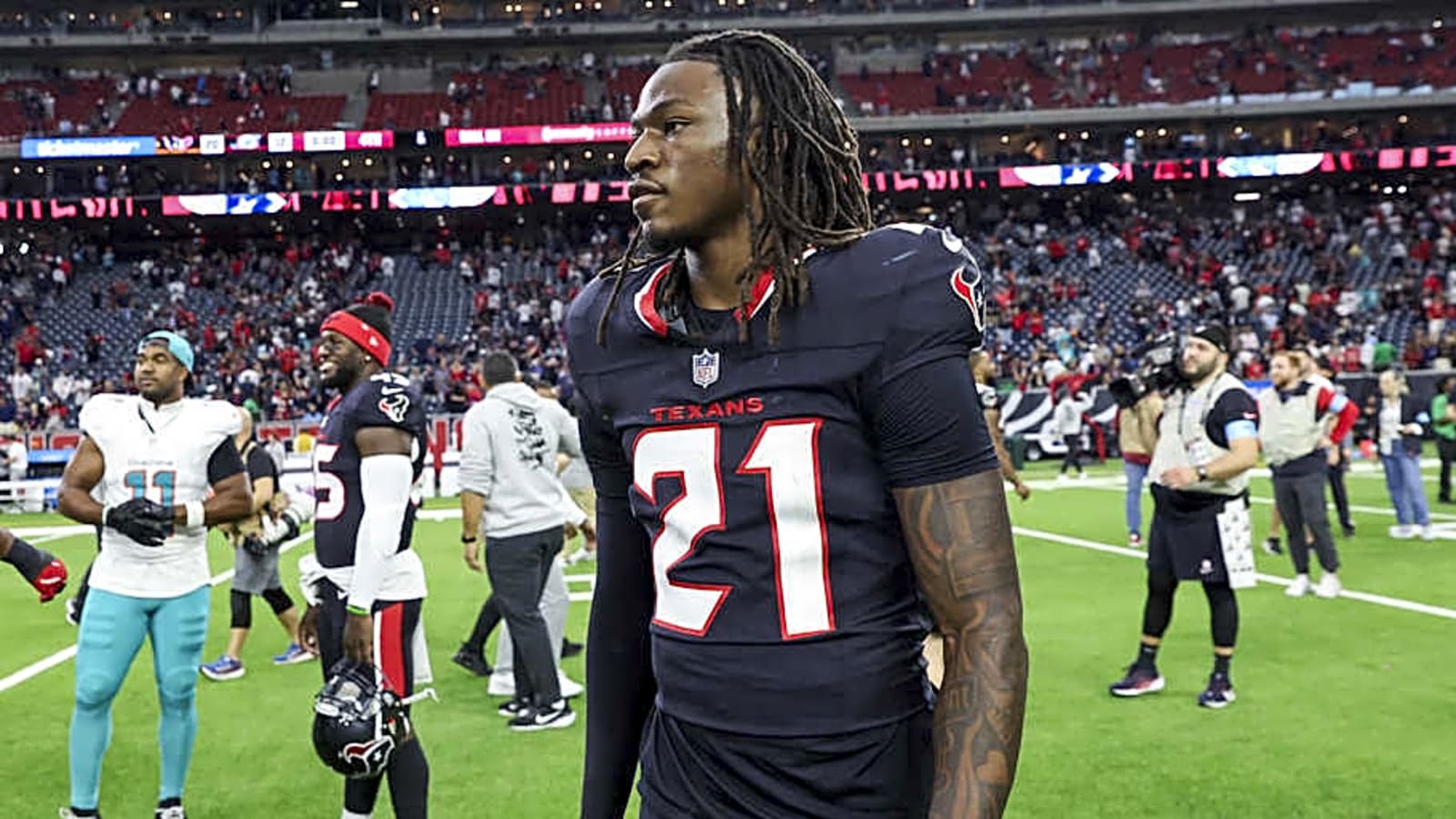 Houston Texans DB Makes Interesting Number Change