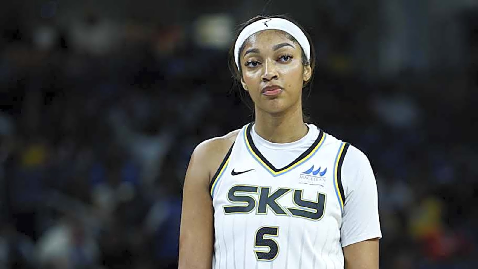 Angel Reese&#39;s Candace Parker Sky Retirement Shirt Refusal Raises Eyebrows