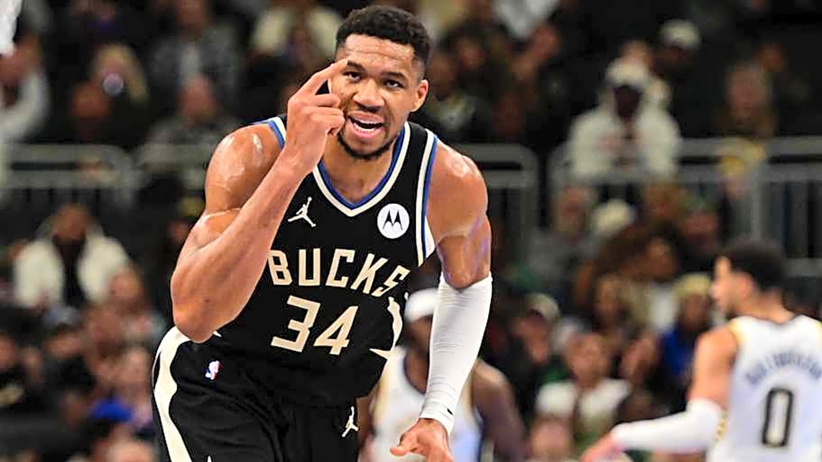 New Report on Giannis Antetokounmpo&#39;s Future After 2025 NBA Draft