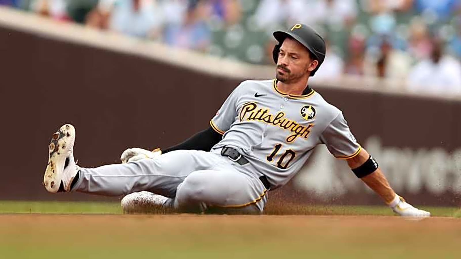 Pirates End Series With Late Loss to Cubs