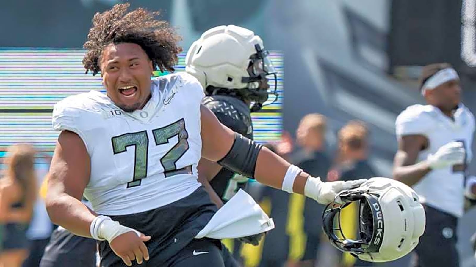 Oregon Ducks Offensive Line Candidate For Joe Moore Award?
