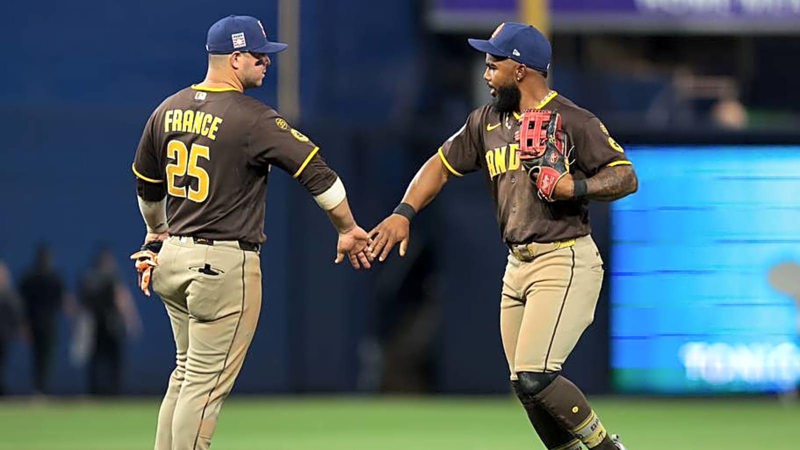 Padres Officially Lose 9 Players to Free Agency