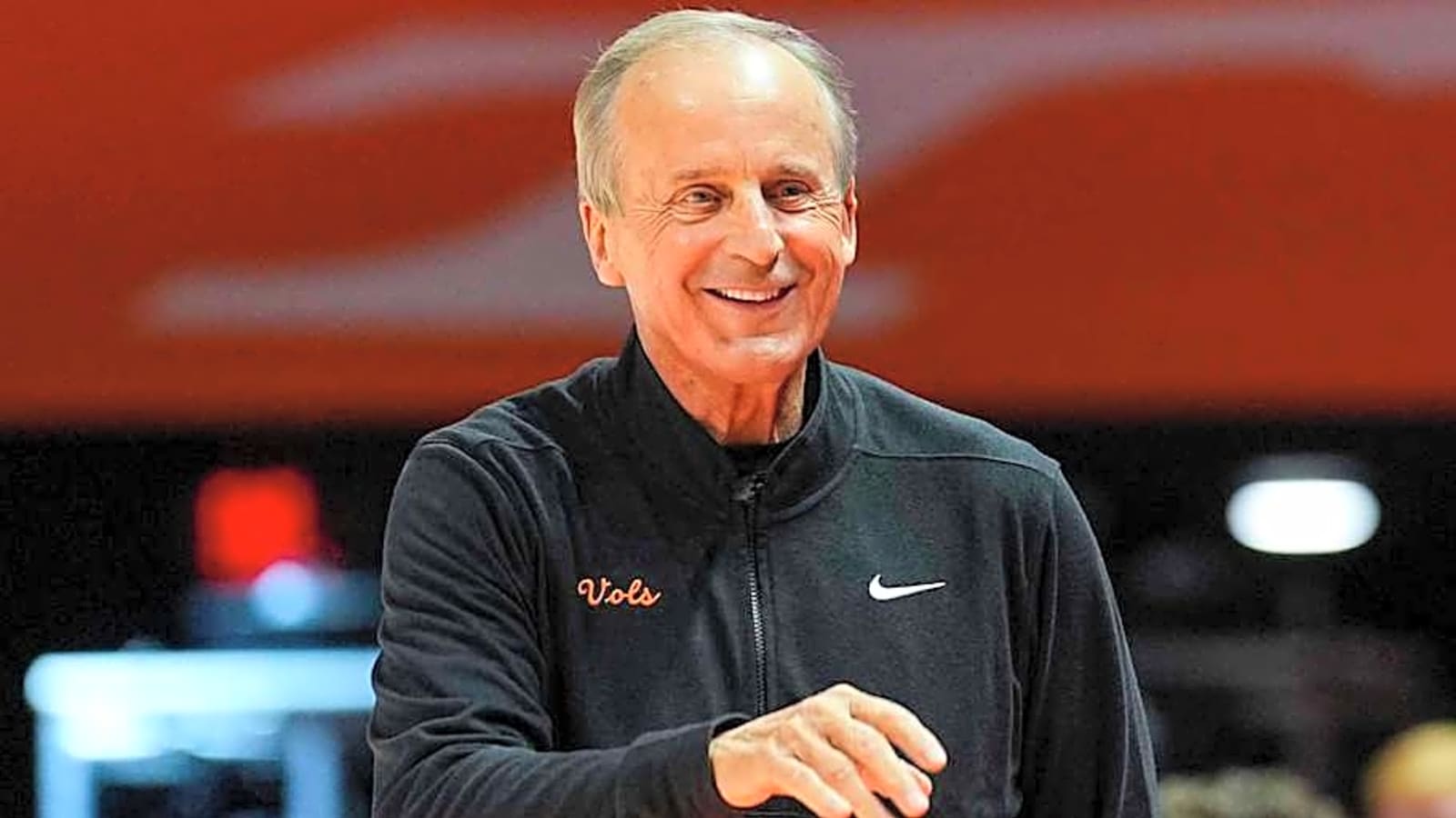 Former Tennessee Basketball Star Signed to NBA Team