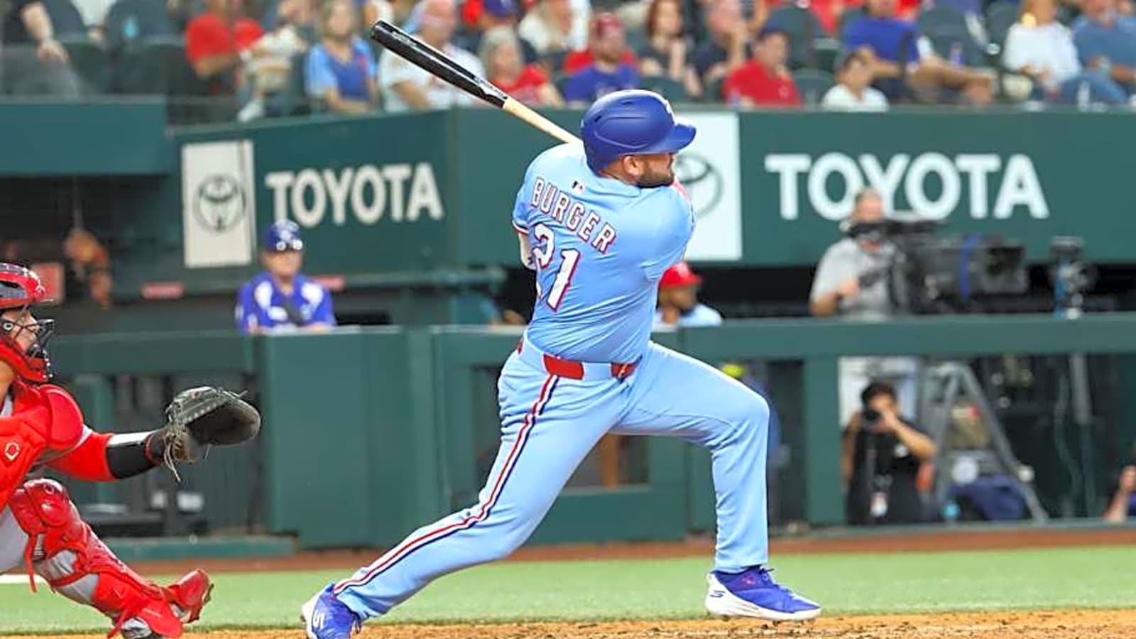 Texas Rangers Prepare for Possible Lift as Injured Sluggers Eye Weekend Return