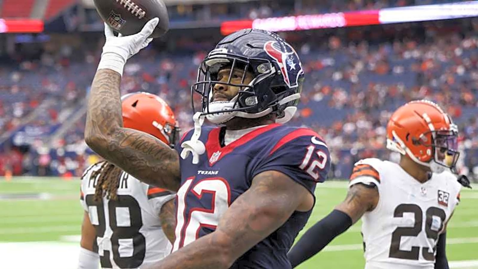 Houston Texans&#39; WR Room Receives Absolutely Wild Take