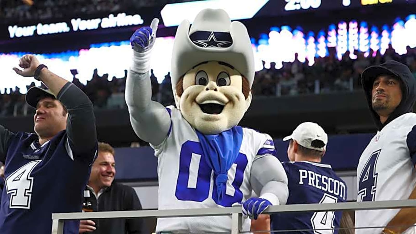 Cowboys aim to repeat history as Super Bowl champ Eagles spoiler in NFL opener
