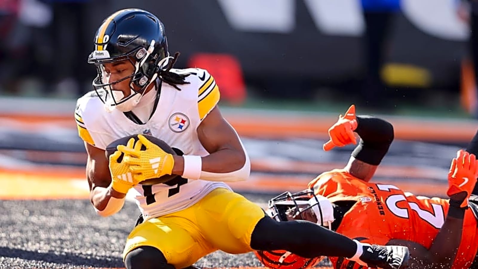 Steelers Provide Injury Update on Speedy WR