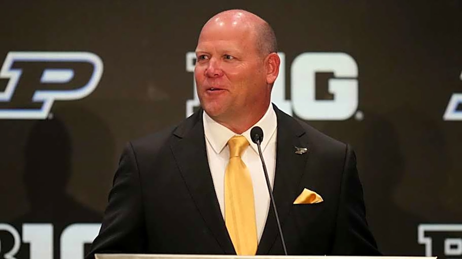 Purdue Football Staff&#39;s Incredible Gesture to Boilermakers Volleyball Squad