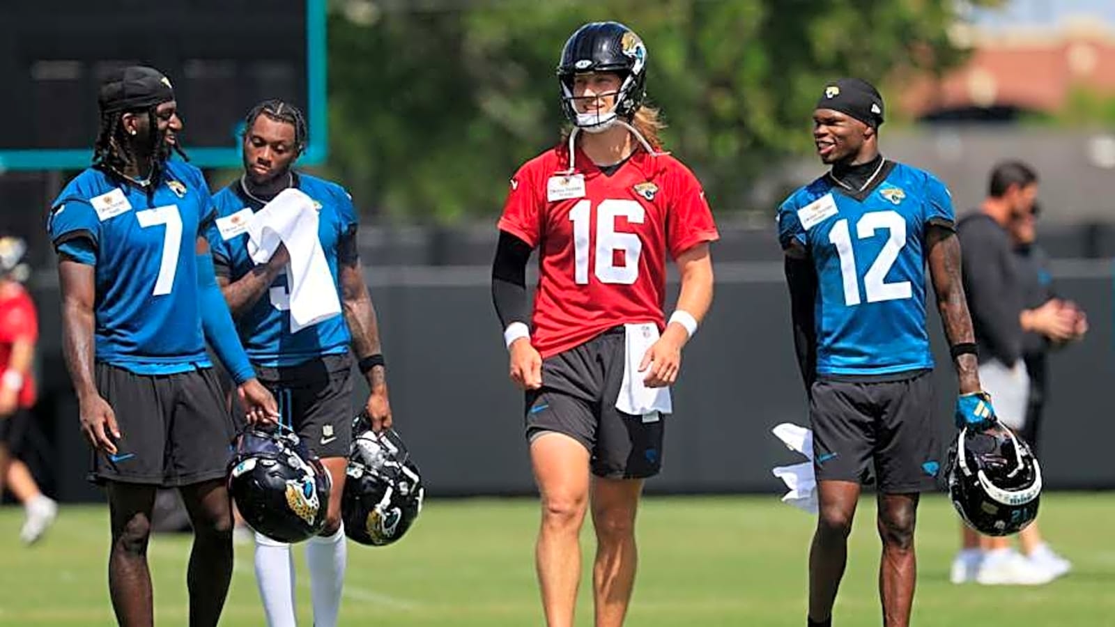 How Trevor Lawrence Established Timing With Receivers at Jaguars Minicamp