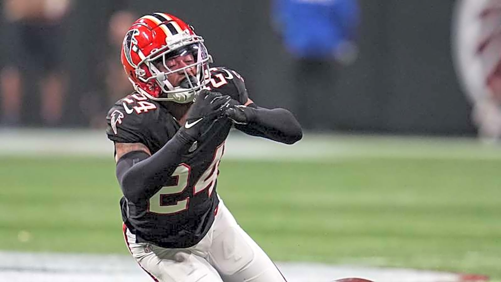 Big Question Remains on Atlanta Falcons Defense Entering 2025 NFL Season