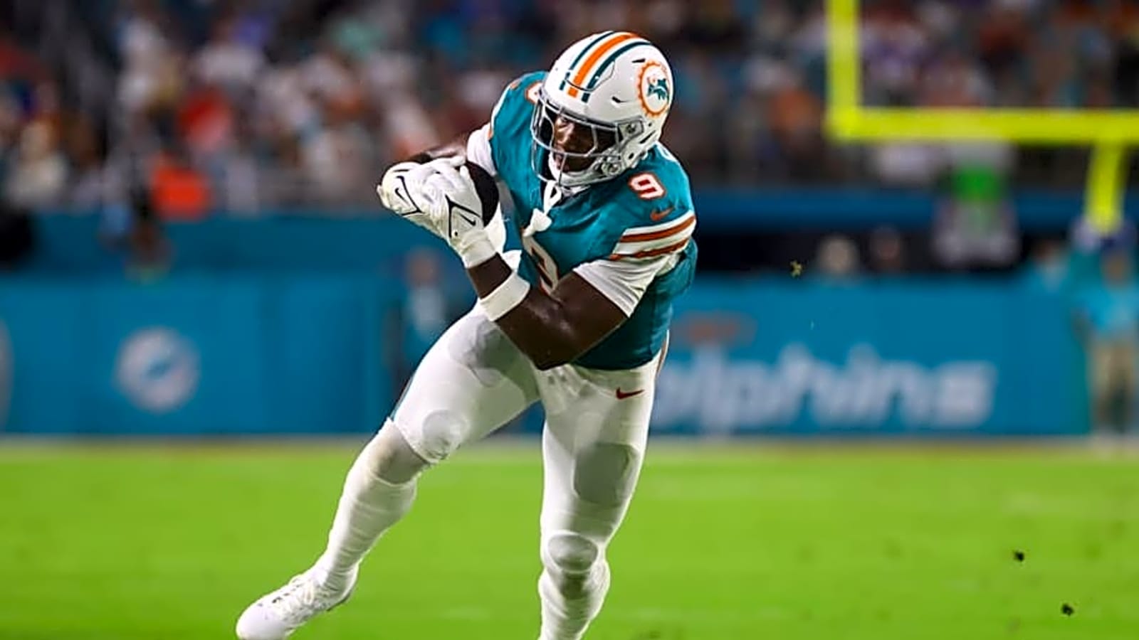 Steelers Suffer First Injury, Trade Talks Heating Up