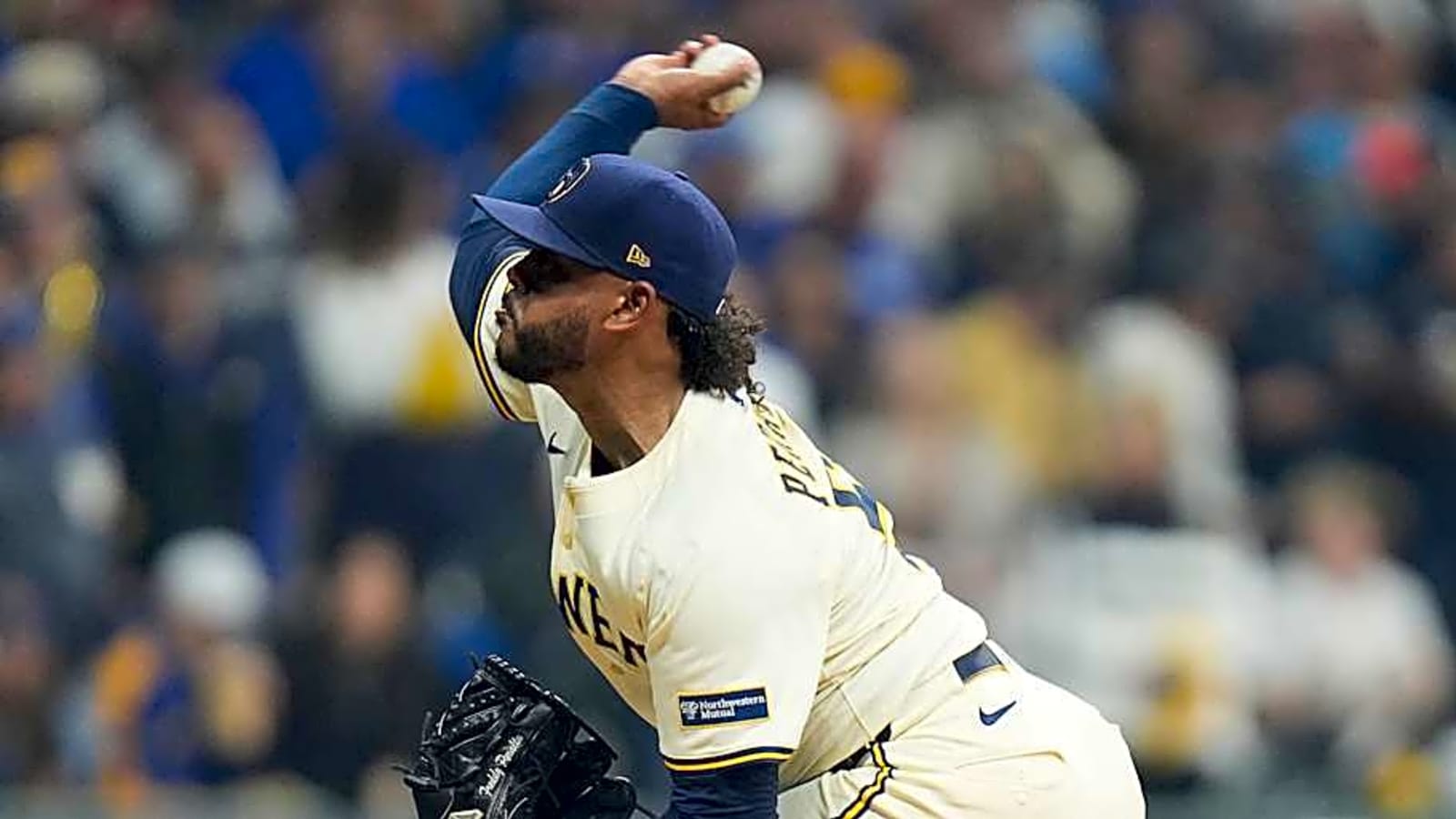 An Important Item on Braves' Last-Minute Christmas Shopping List