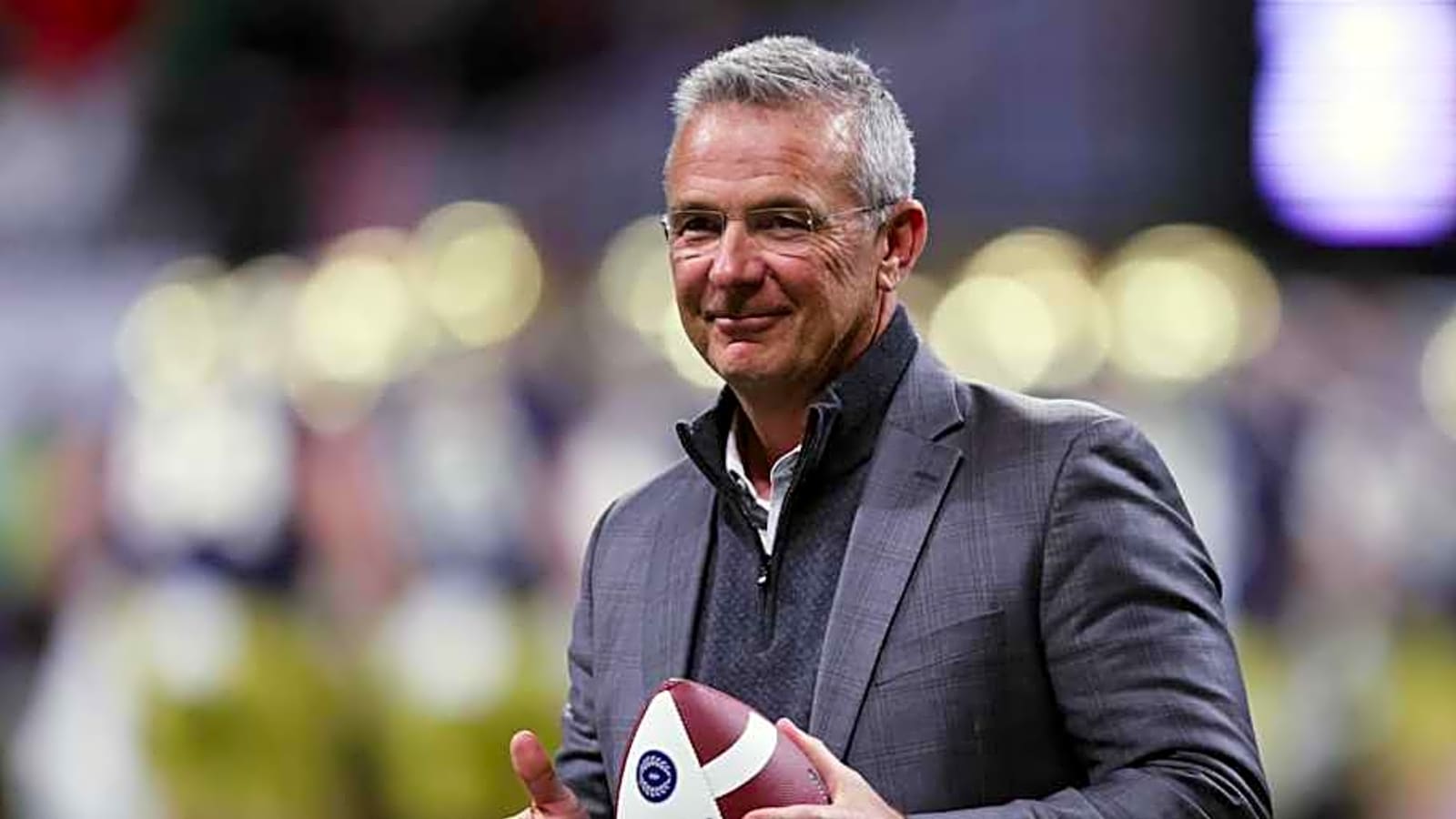 Urban Meyer makes it clear where he stands on returning to college football as a general manager