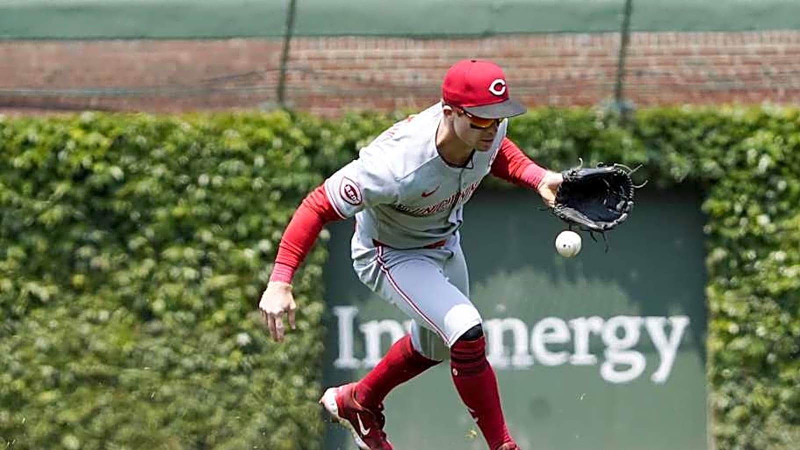 INSTANT REACTION: Nick Martinez Struggles Reds Drop Series to Cubs With 7-3 Loss