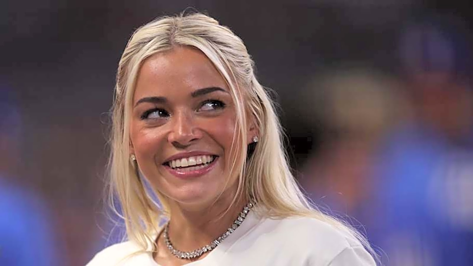 Pirates&#39; Star&#39;s GF Livvy Dunne Attends VMAs