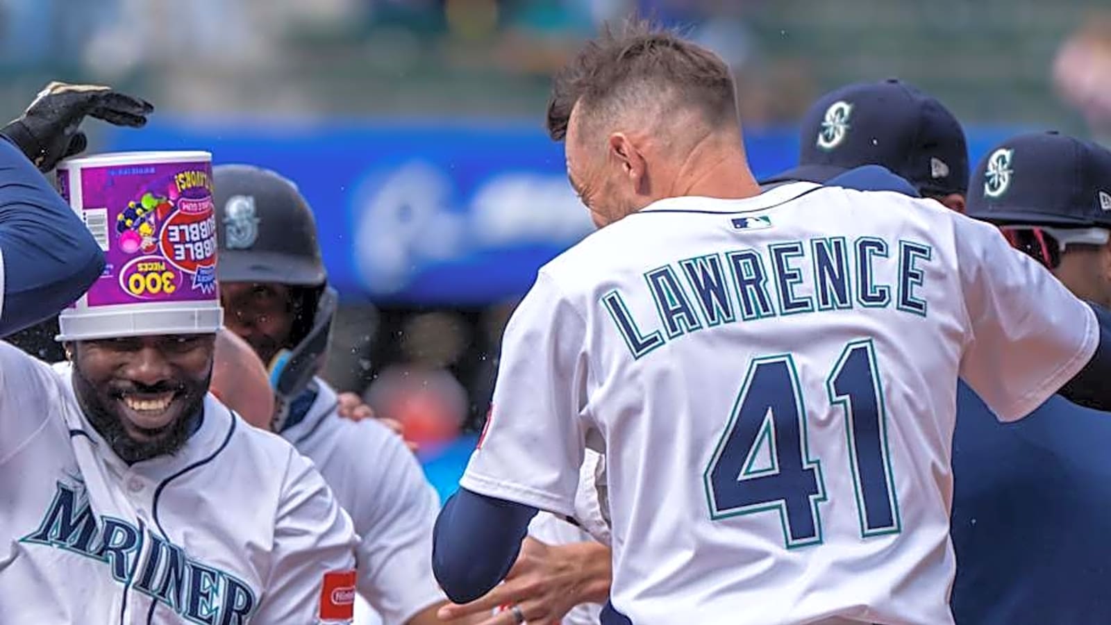 Seattle Mariners&#39; 37-Year-Old Minor Leaguer Makes History of the Last Decade