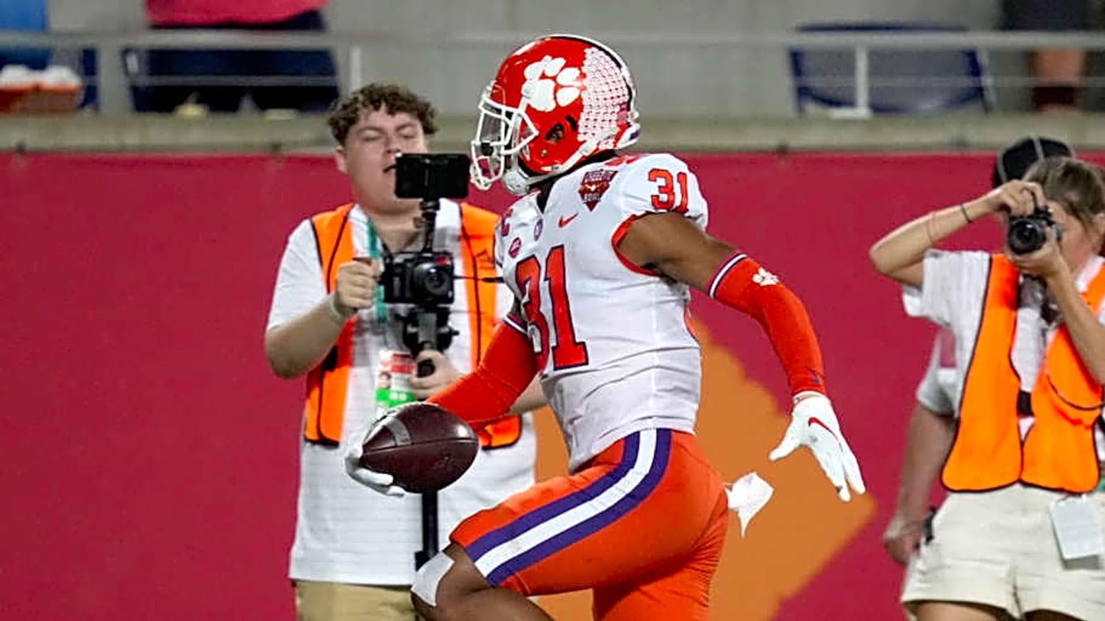 Former Clemson Tigers Cornerback Looking for New Home, Waived by Jets