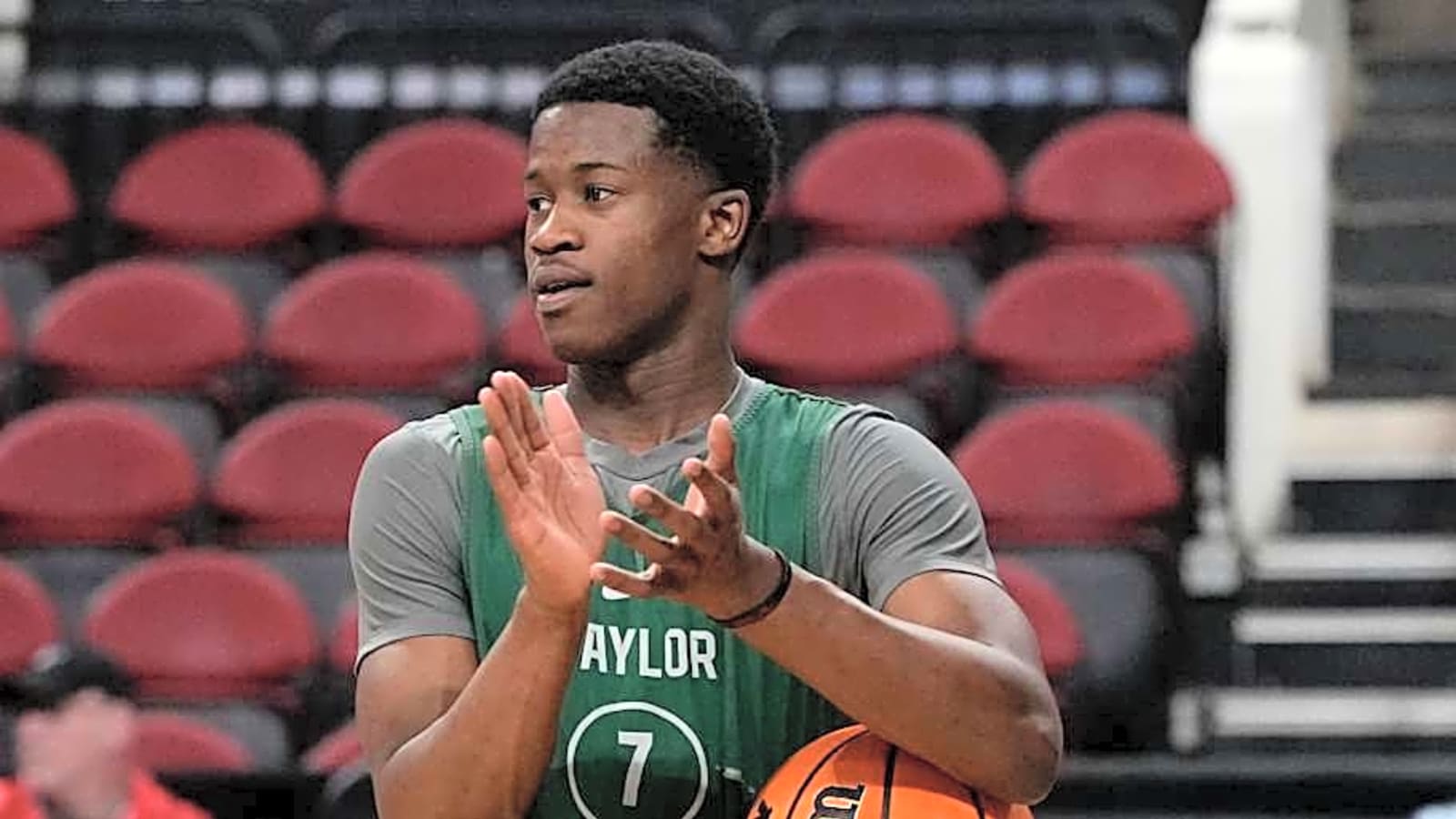 Sixers Make Decision on VJ Edgecombe&#39;s Status vs Hornets