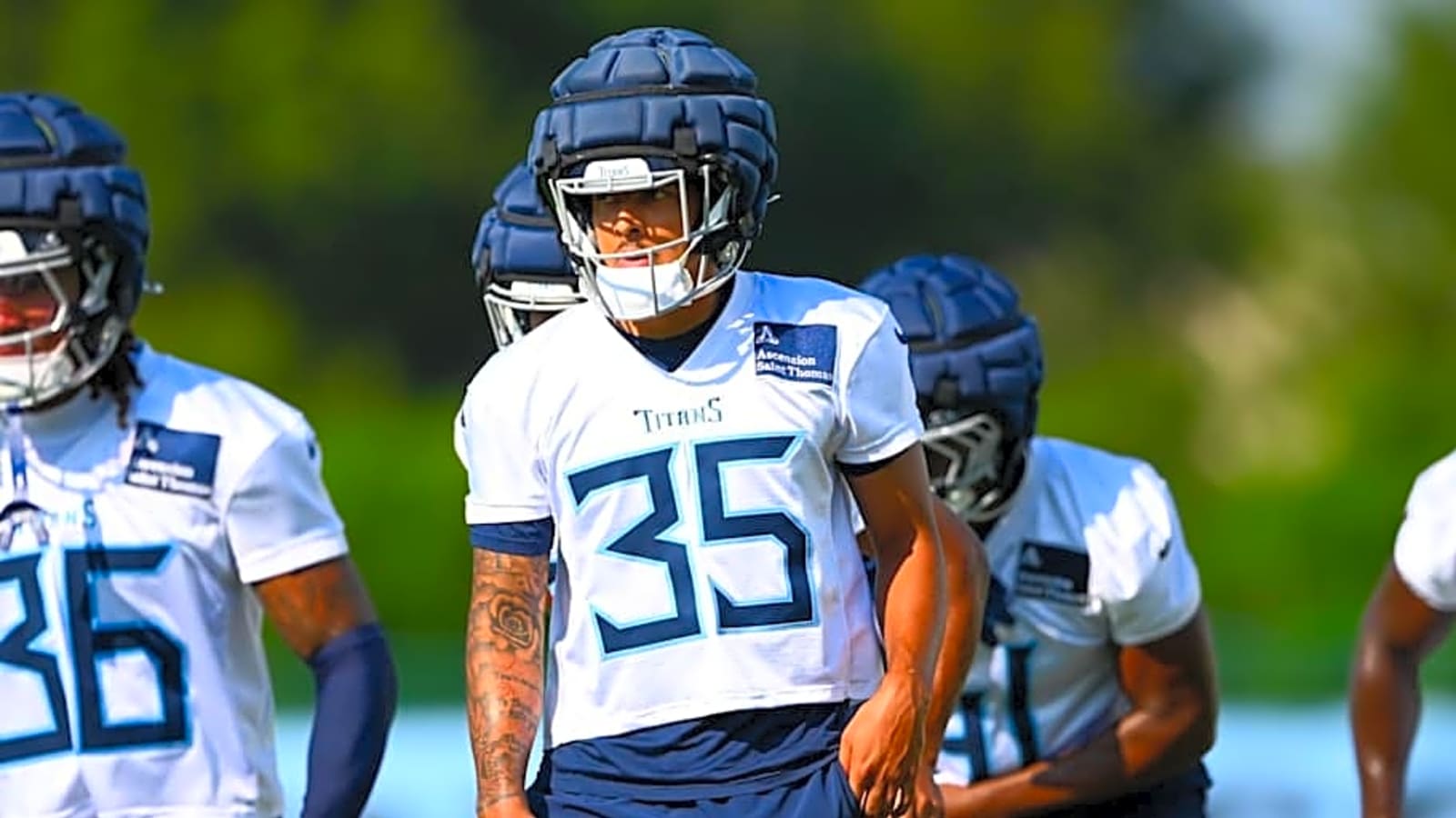 Bills Sign Former Titans CB