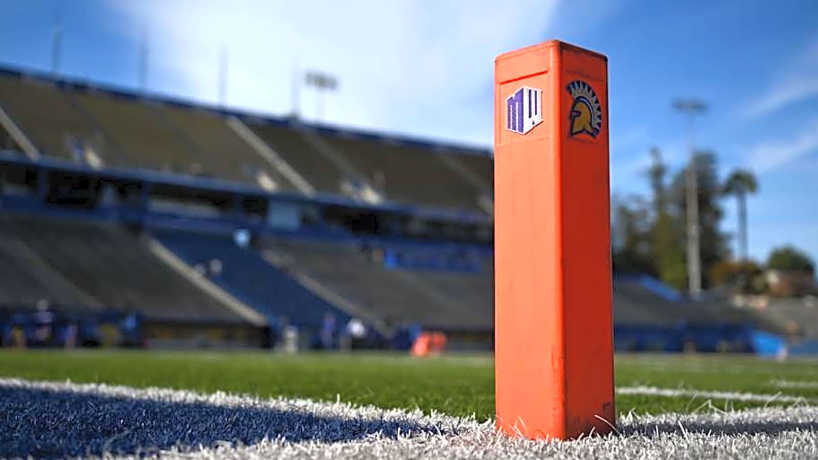 UNLV Analyst Questions Value Of Pac-12 Move, Supports Staying In Mountain West