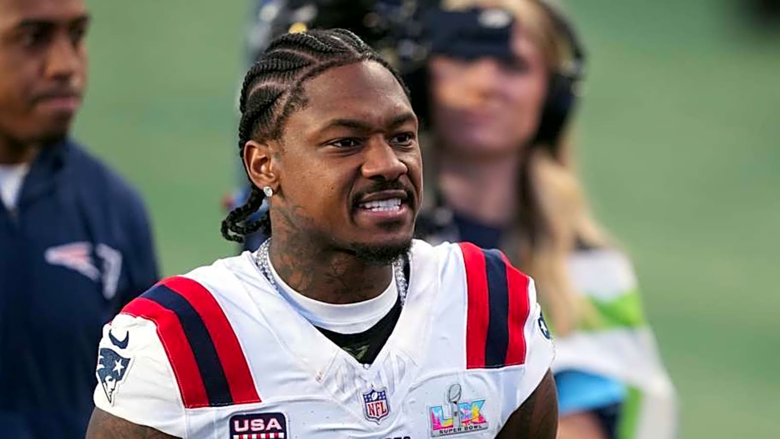 Should Texans Pursue Reunion With WR Stefon Diggs?