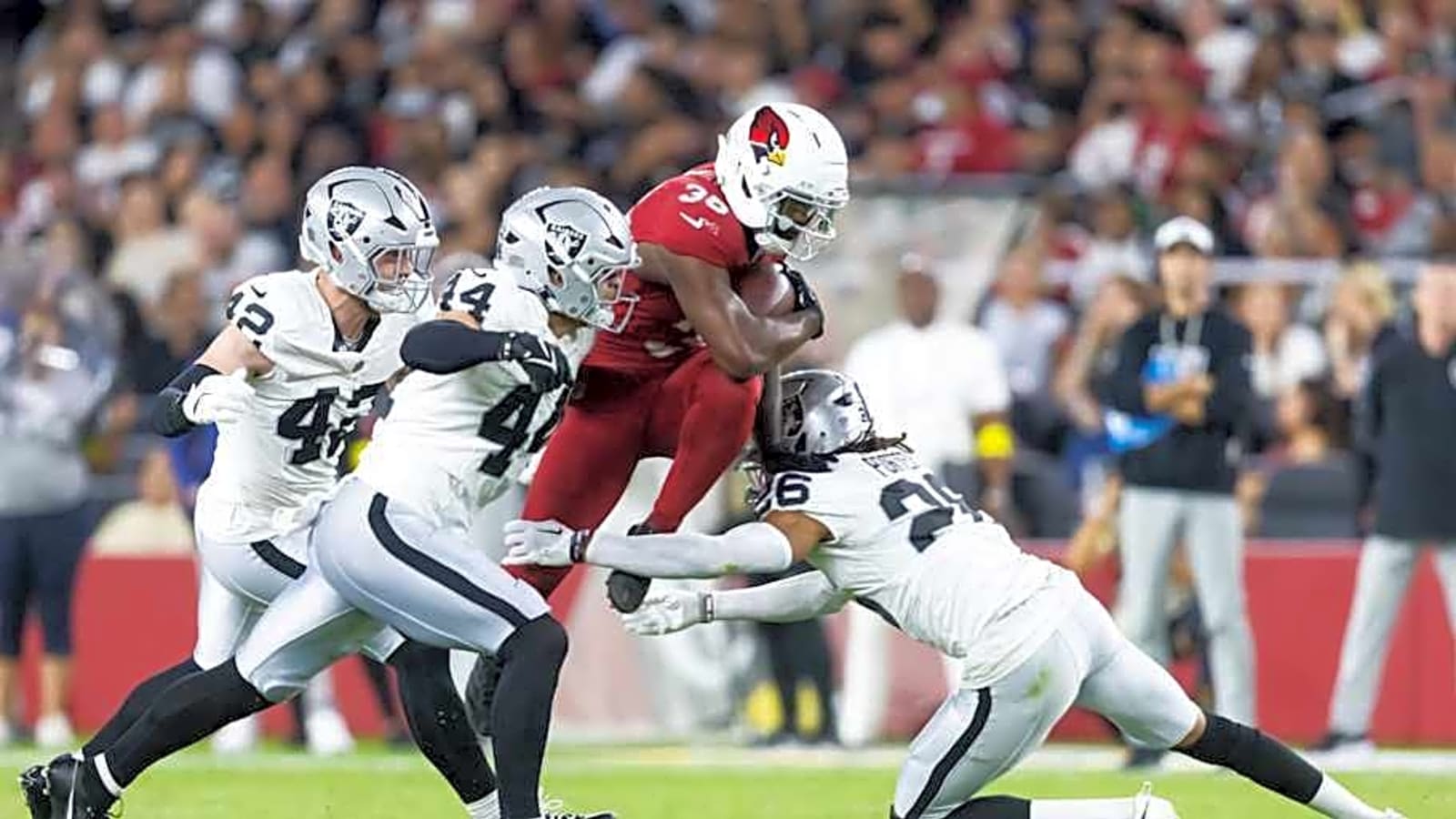 Does Raiders&#39; Linebacker Room Show Promise?