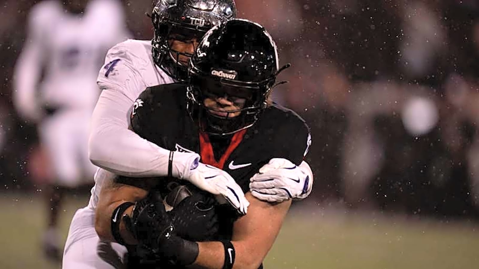 Look: Joe Royer Selected in First Round of Major Way-Too-Early 2026 NFL Mock Draft