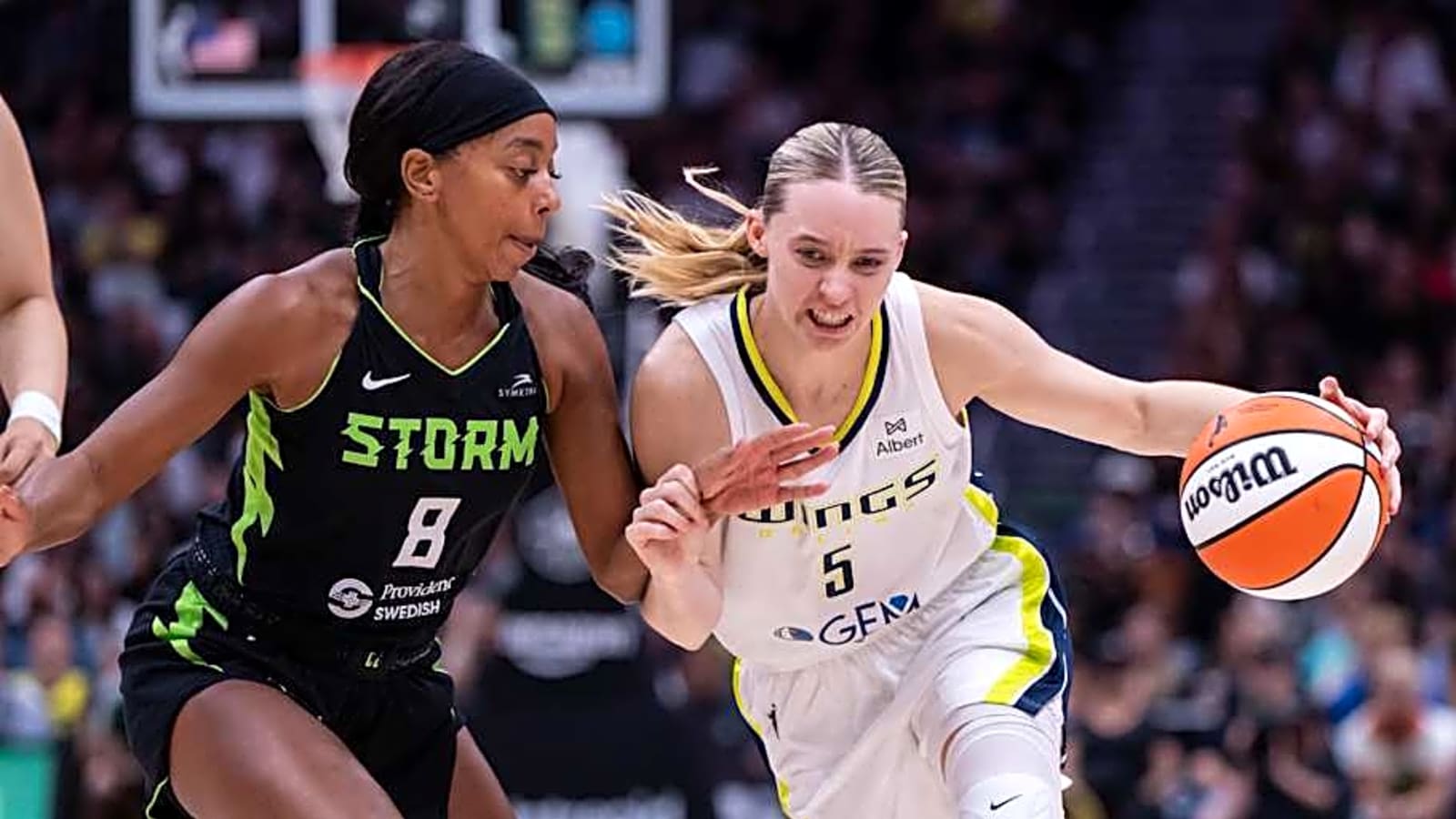 Storm Star&#39;s Strategy to Stop Paige Bueckers Turns Heads