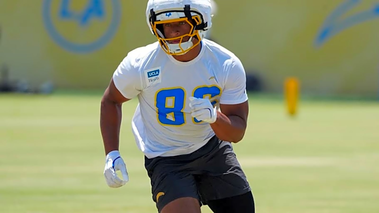 Chargers&#39; late-round pick nominated as &#39;surprise&#39; breakout rookie in 2025