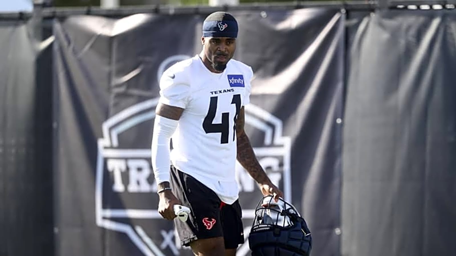 Texans DB Opens Up After Playing First NFL Game in 4 Years