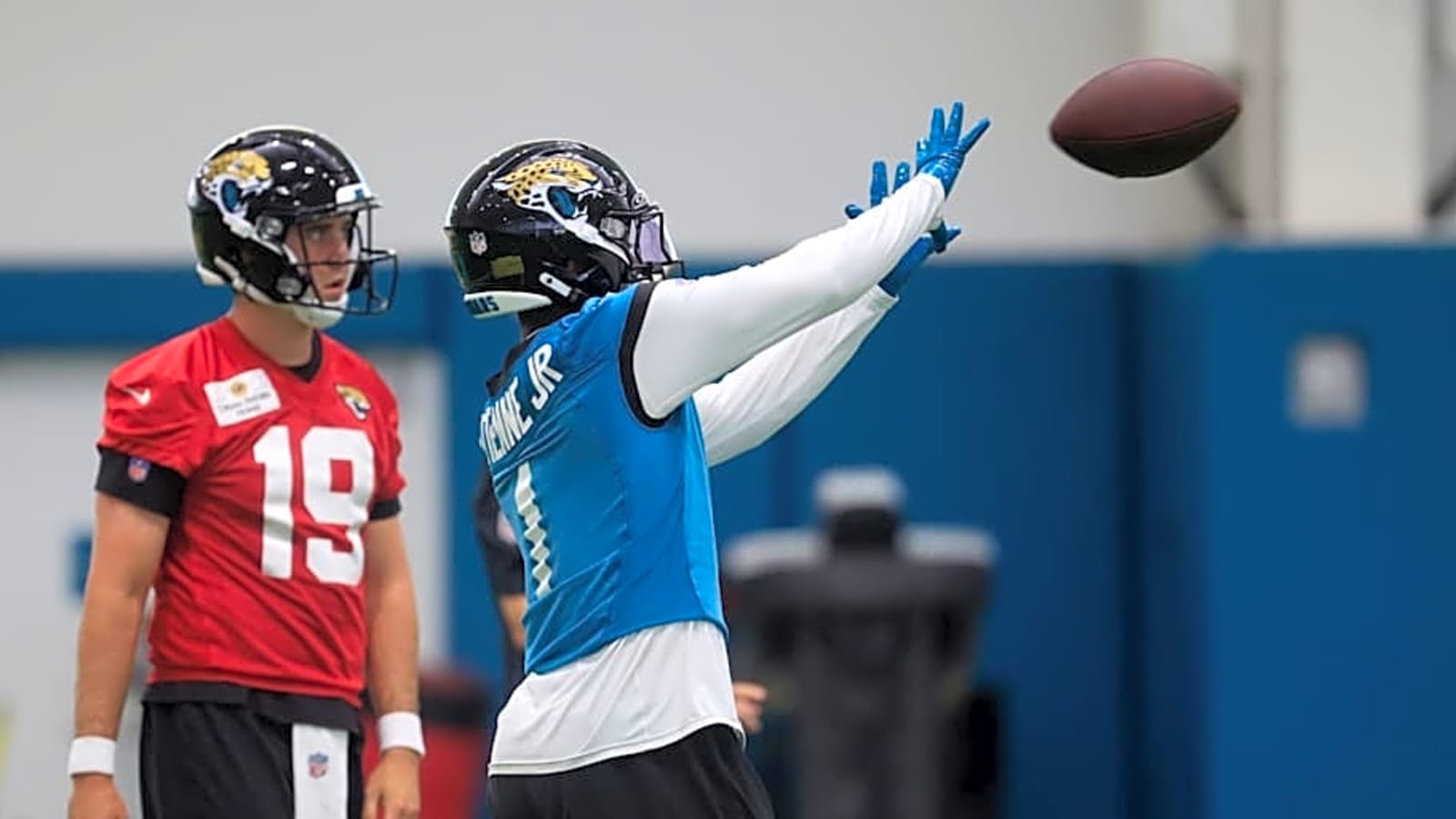 Brother of Jaguars&#39; Etienne Awaits Much-Anticipated Week 1 Matchup