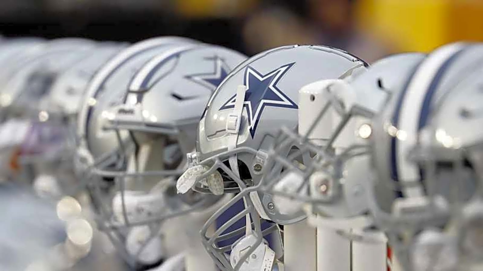 ESPN Insider Has &#39;Crazy&#39; Eagles-Cowboys Prediction