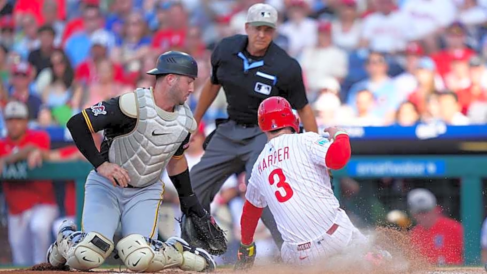 Pirates Struggle From Plate vs. Phillies, Lose Series