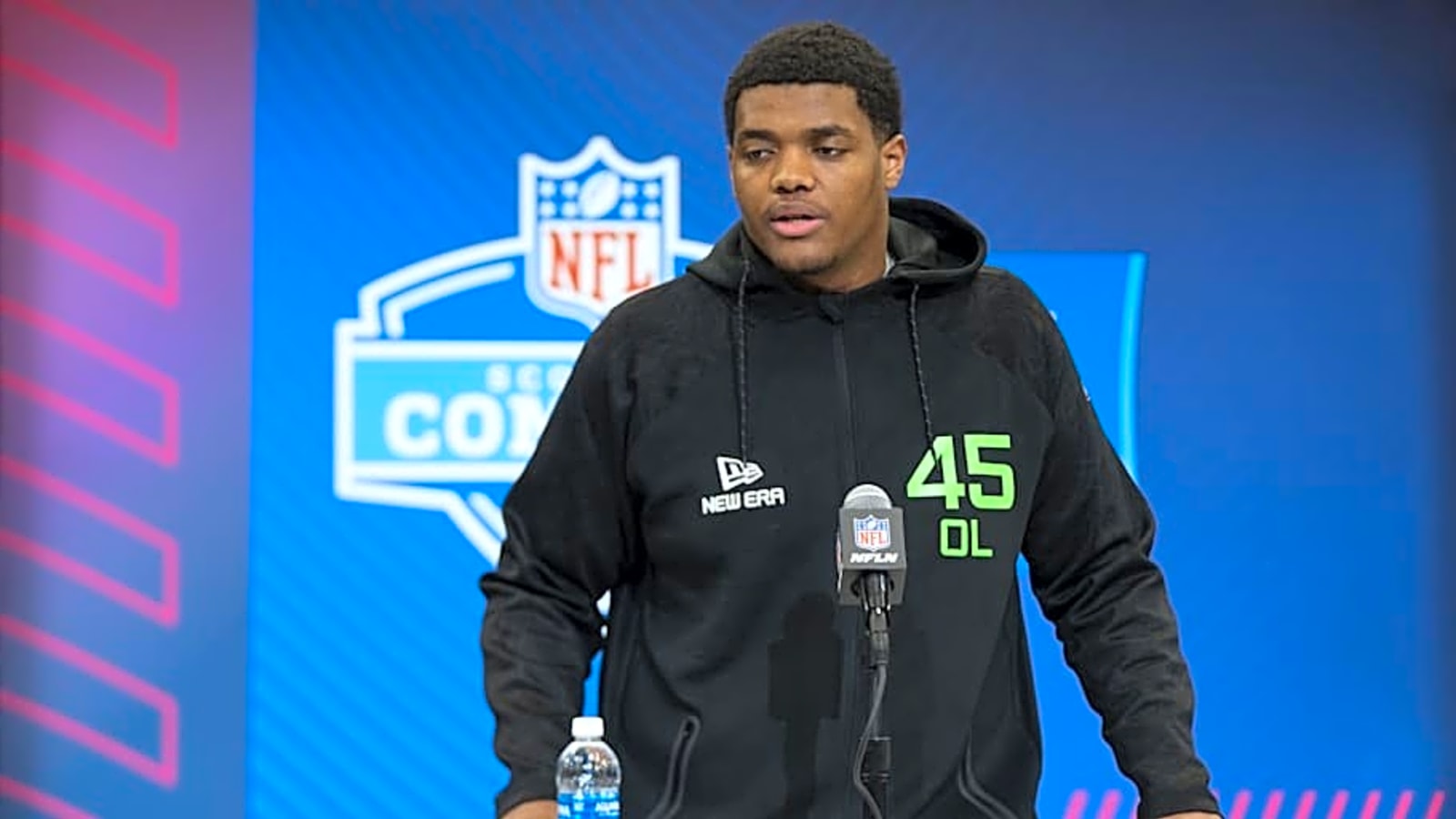 Ravens Draft Pick Shares Wholesome Moment With OL Coach
