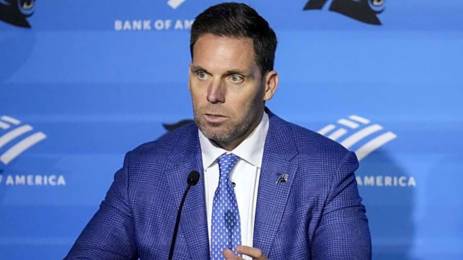 Carolina Panthers&#39; stunning trade proposal lands DPOY candidate