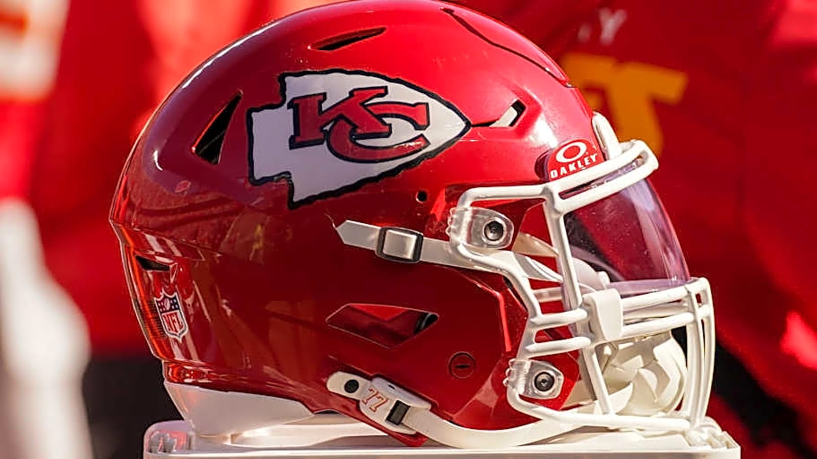 Chiefs Beat Out Broncos to Sign Defensive Back