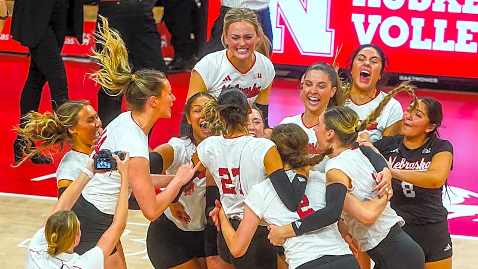 USC Volleyball Coach Opens Up About Nebraska After Cornhuskers Snap Streak