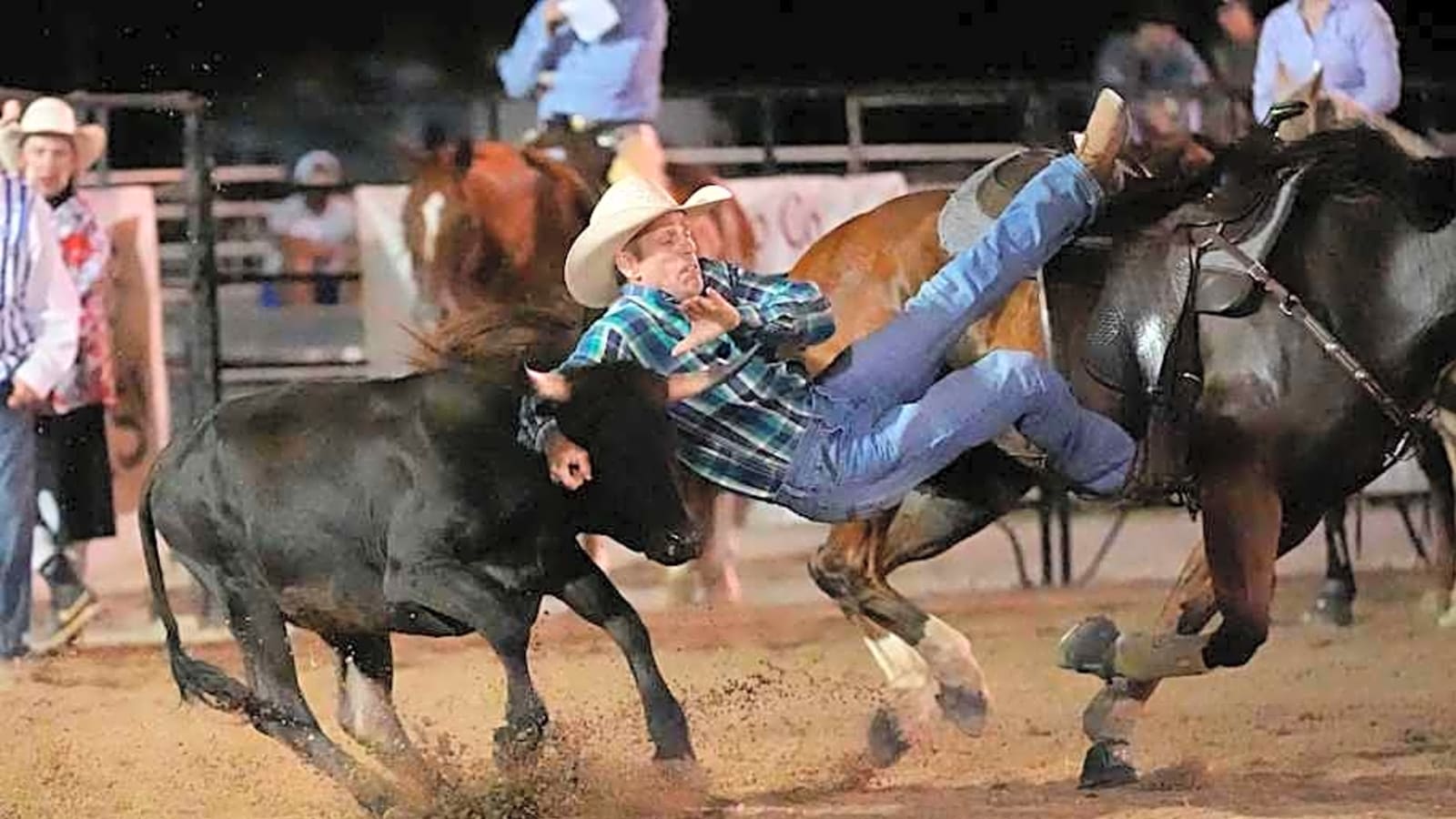 Rising Contender Gavin Soileau Captures Greeley and Casper on Path to First NFR