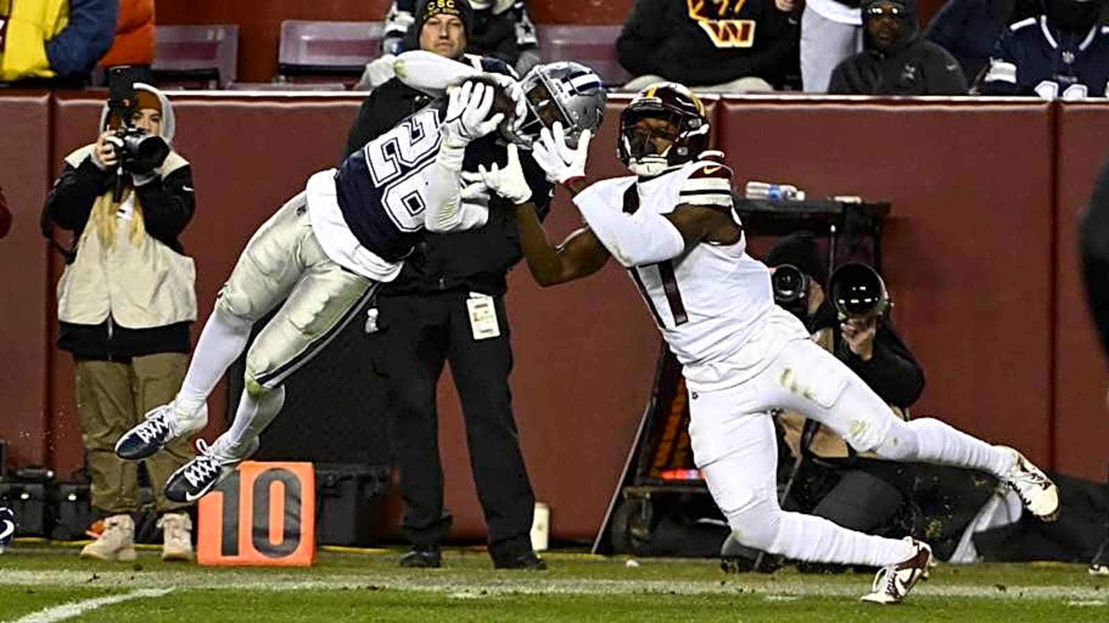Cowboys star CB facing &#39;most pressure&#39; heading into training camp