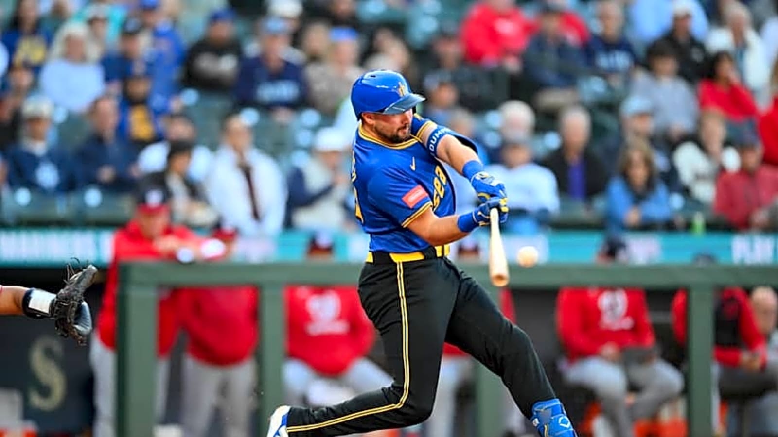 Seattle Mariners&#39; Star Cal Raleigh is Doing Something That Only Shohei Ohtani is Doing