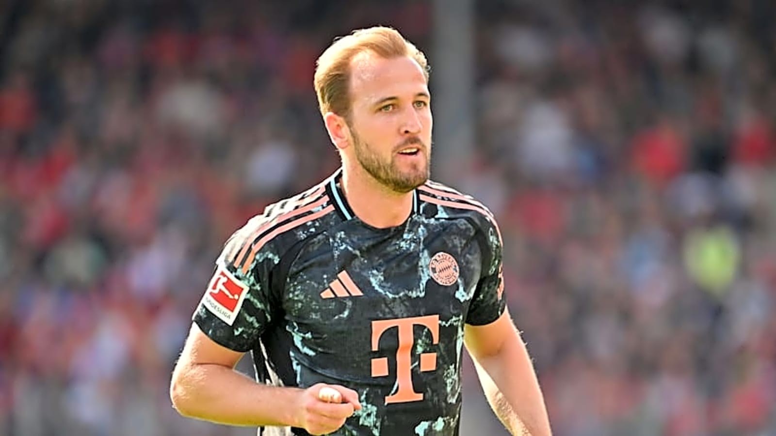 Harry Kane Hailed For Brilliantly Replacing Robert Lewandowski At Bayern Munich