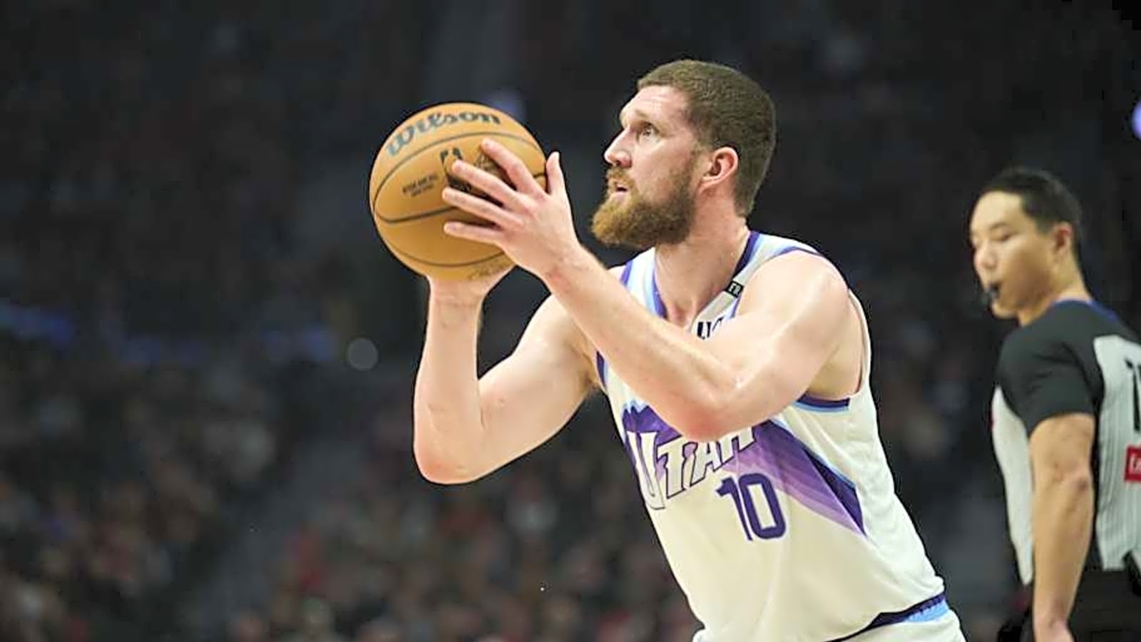 Utah Jazz Veteran Trending Toward Staying Put at Deadline