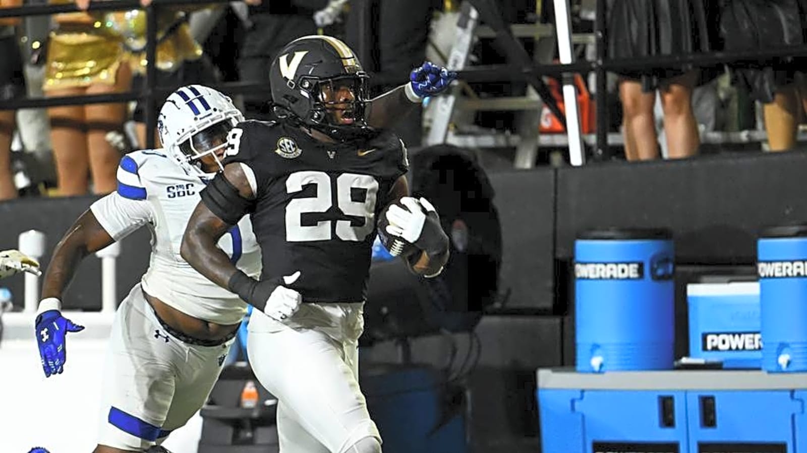 Vanderbilt Football 2026 Depth Chart Projection: EDGE
