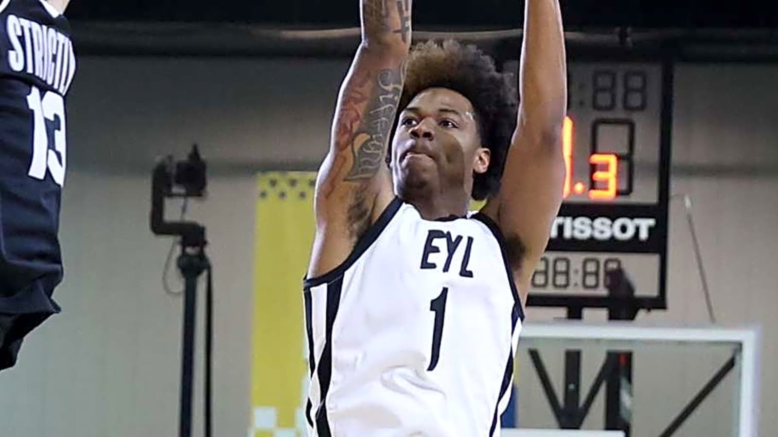 Knicks Summer League Standout Joins G League Club